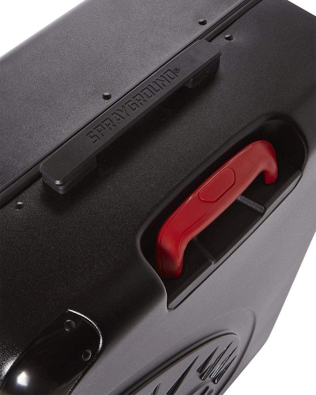 SHARKITECTURE MOLDED 29 FULL-SIZE LUGGAGE - Image 18