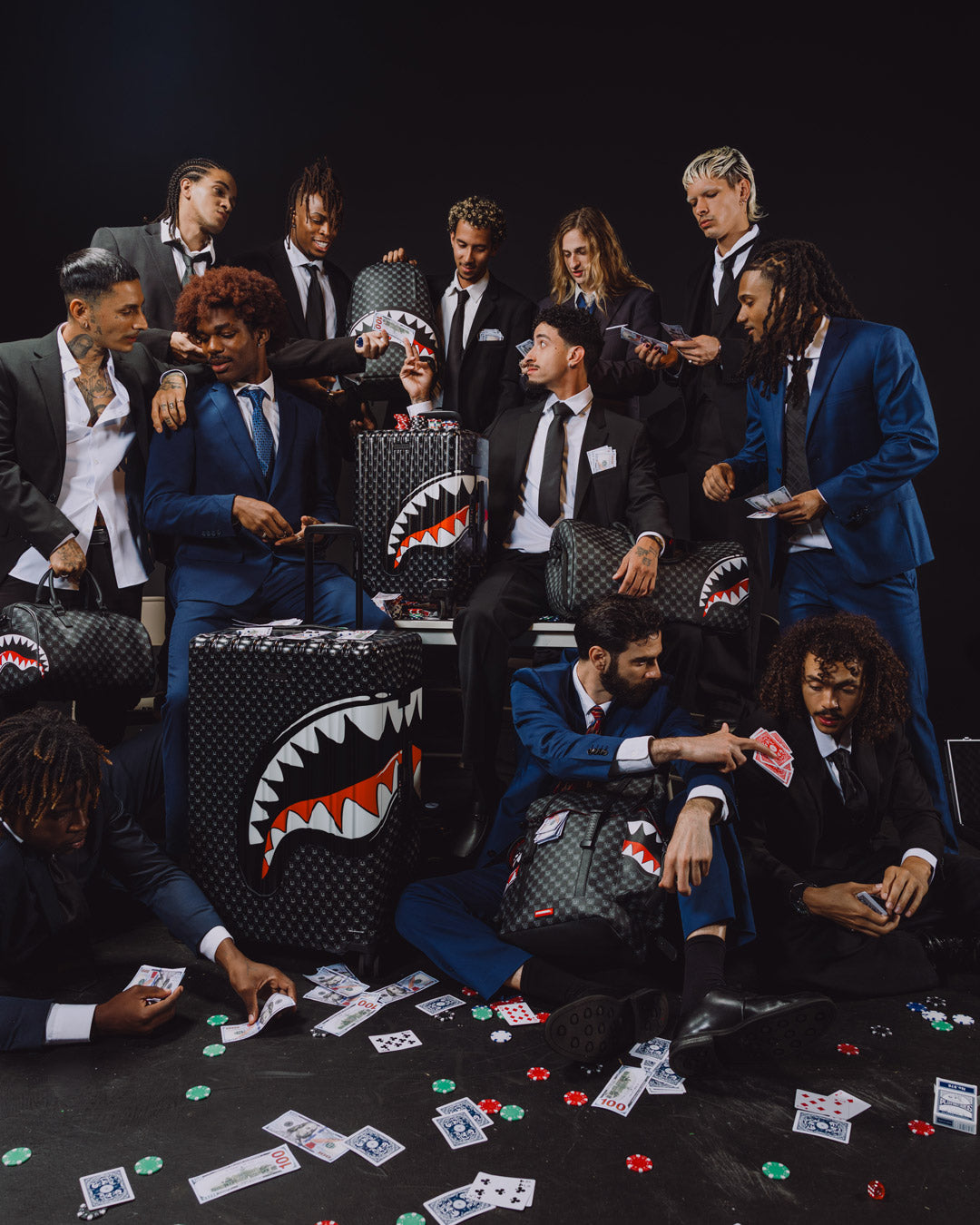 SHINOBI SHARKS IN PARIS FULL-SIZE LUGGAGE - Image 4