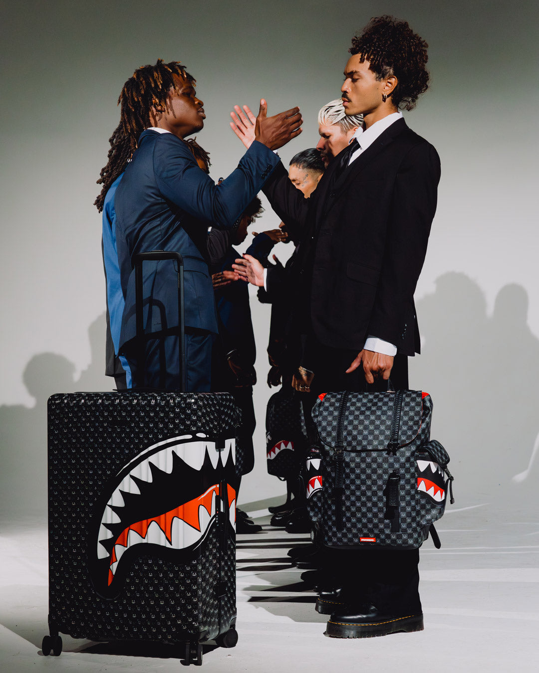 SHINOBI SHARKS IN PARIS FULL-SIZE LUGGAGE - Image 2