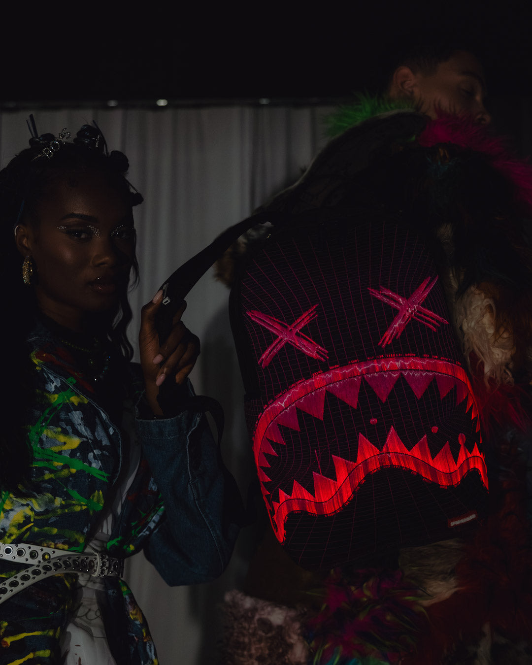 FIBER OPTICS PARTY SHARK BACKPACK - Image 8