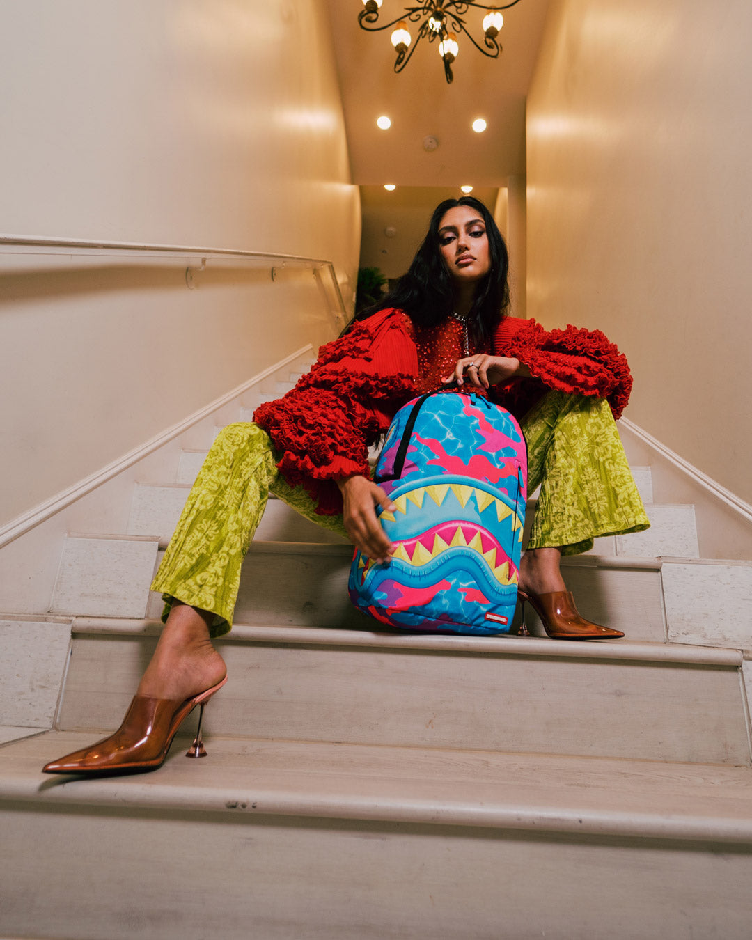 CHILLIN & FLOATIN DLXSR BACKPACK - Image 4