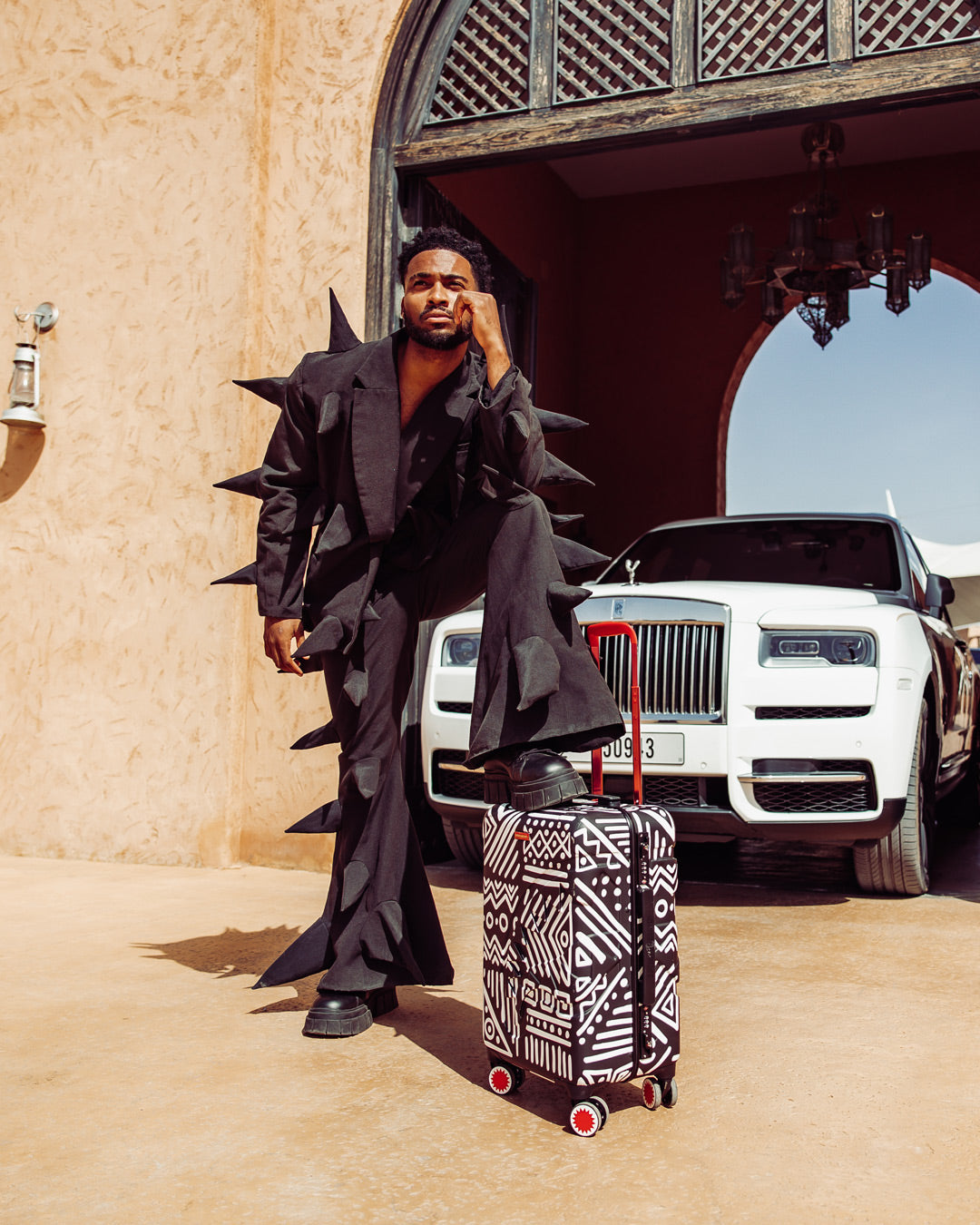 A.I.8 AFRICAN INTELLIGENCE ?C ORIGIN STORY SHARKNAUTICS HARDSHELL CARRY-ON LUGGAGE - Image 6
