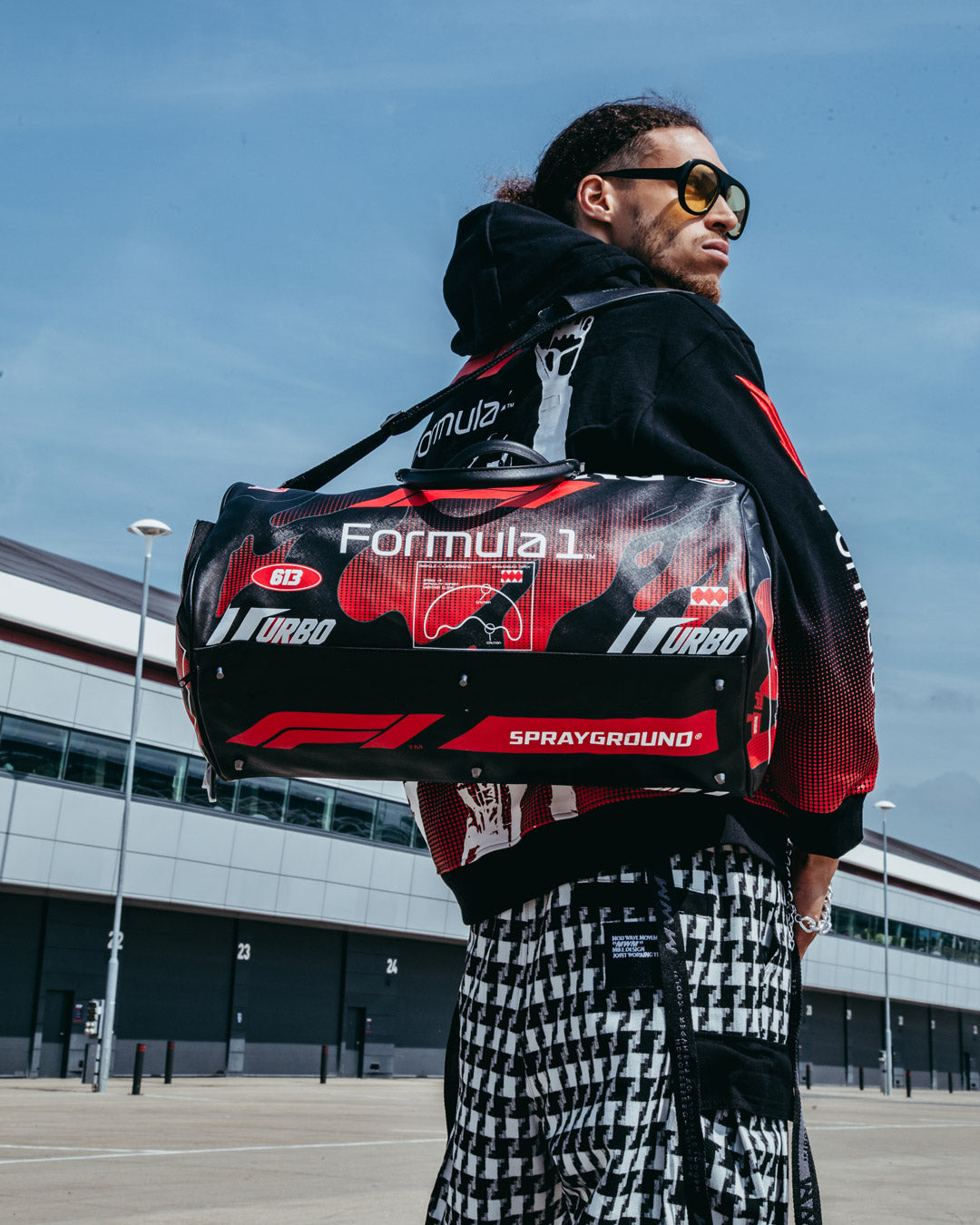 FORMULA 1 MENACING DUFFLE - Image 2