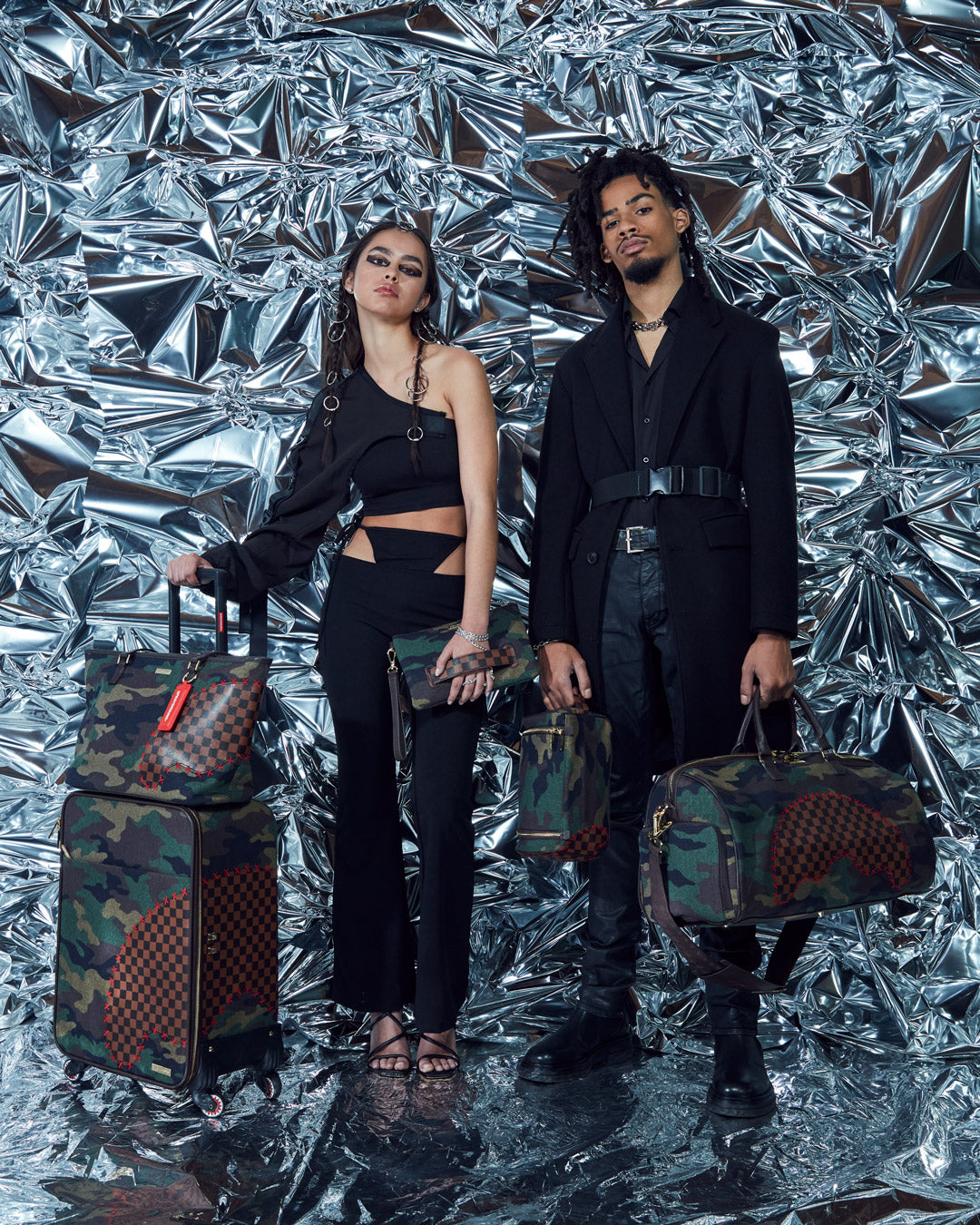 THE PARADOXX SHARK DUFFLE - Image 8