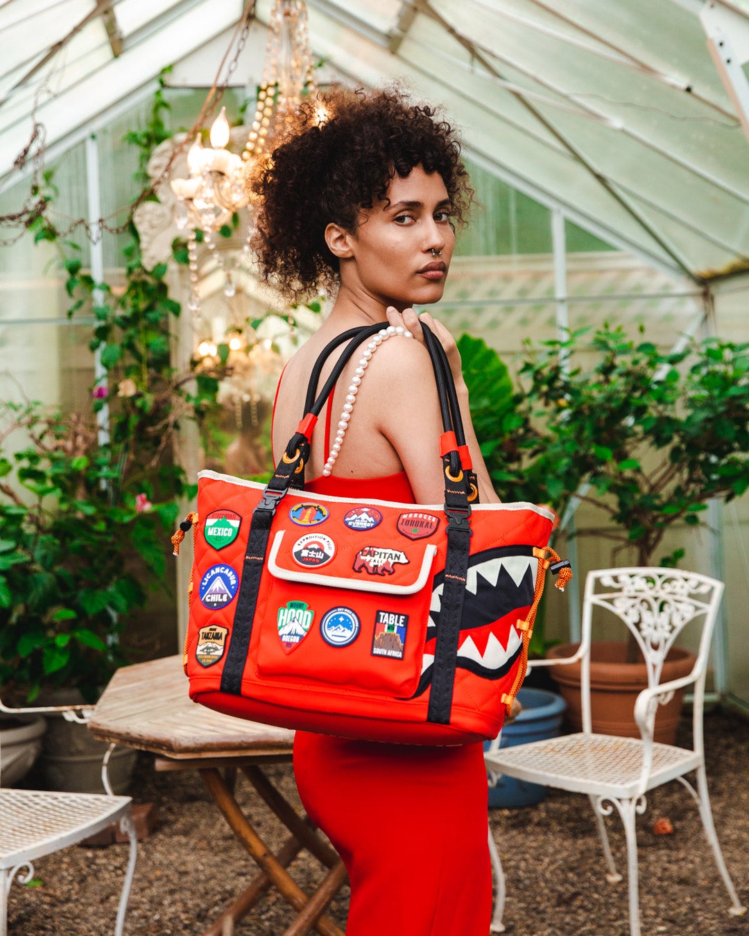 THE GLOBAL EXPEDITION TOTE - Image 2