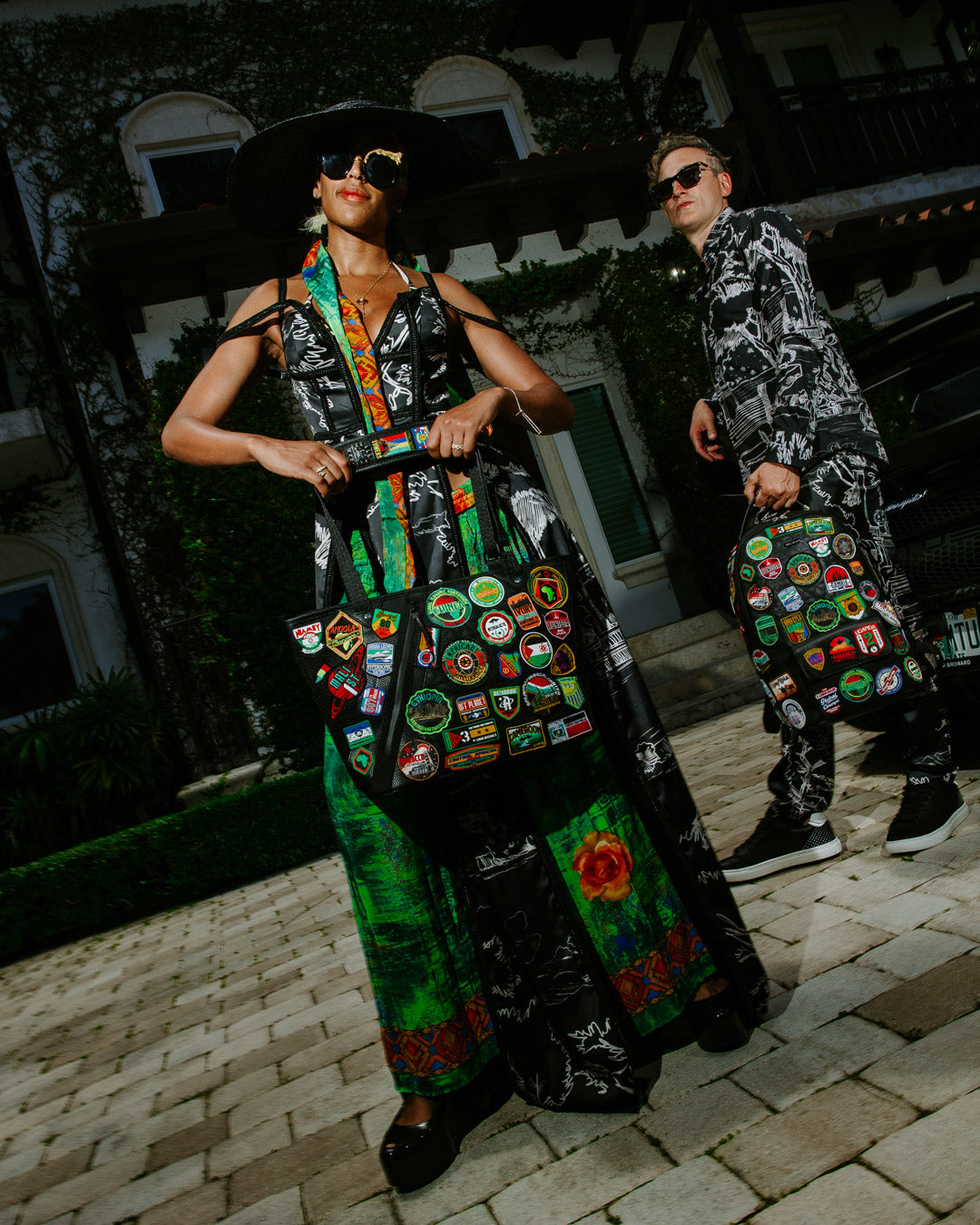 A.I. THE 54 (PATCHES OF AFRICA) CARGO TOTE - Image 2