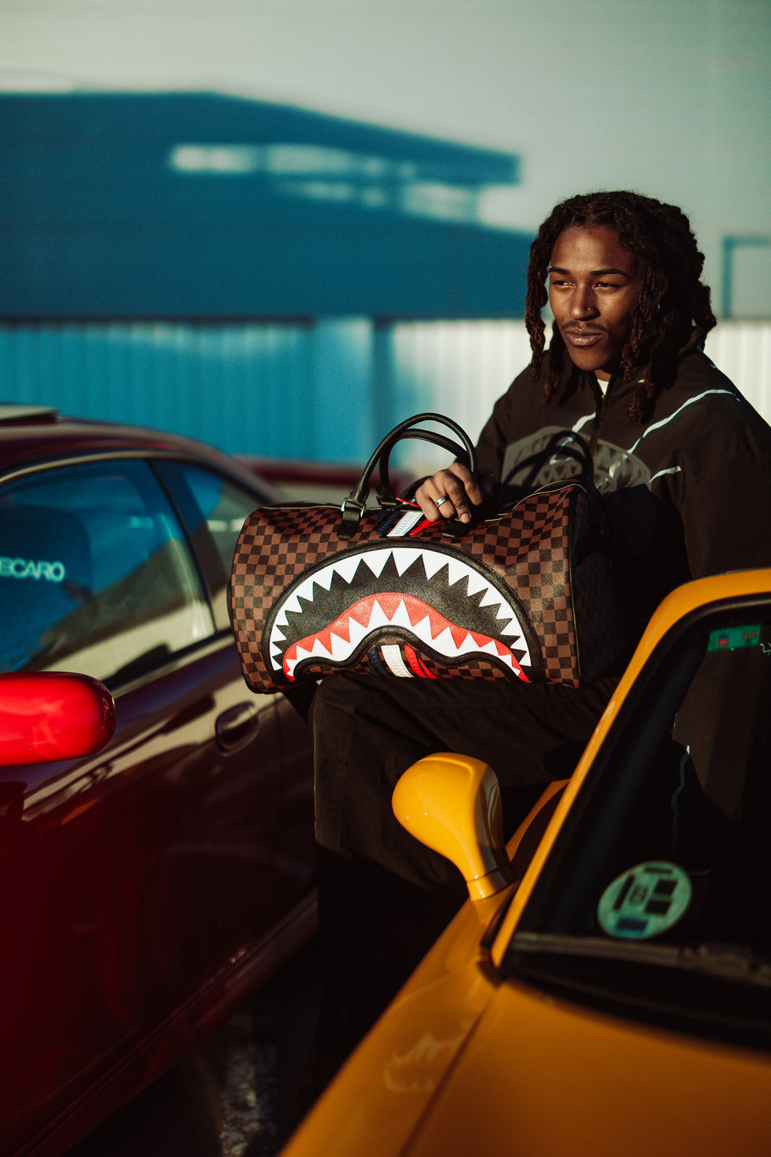 SHARKS IN PARIS GT DUFFLE - Image 4