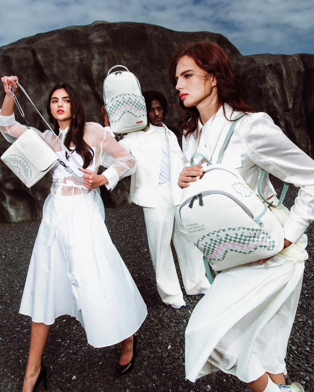 SHARK CENTRAL DYNAMIC SAVVY CROSSBODY - Image 6